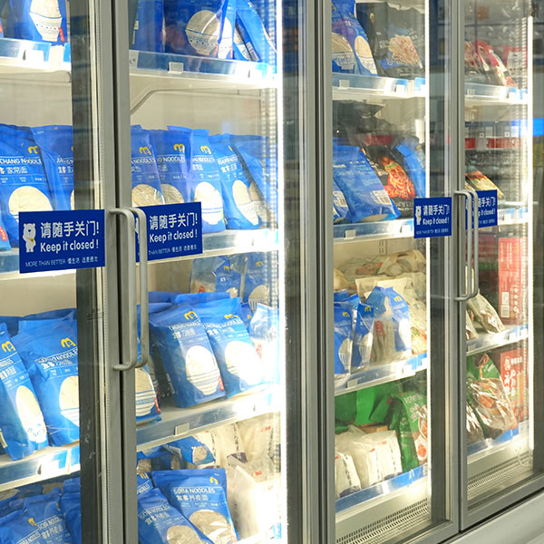 Walk-in-classic-aluminum-alloy-glass-door-01